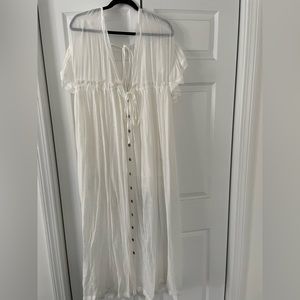 White never worn maxi dress from Vici